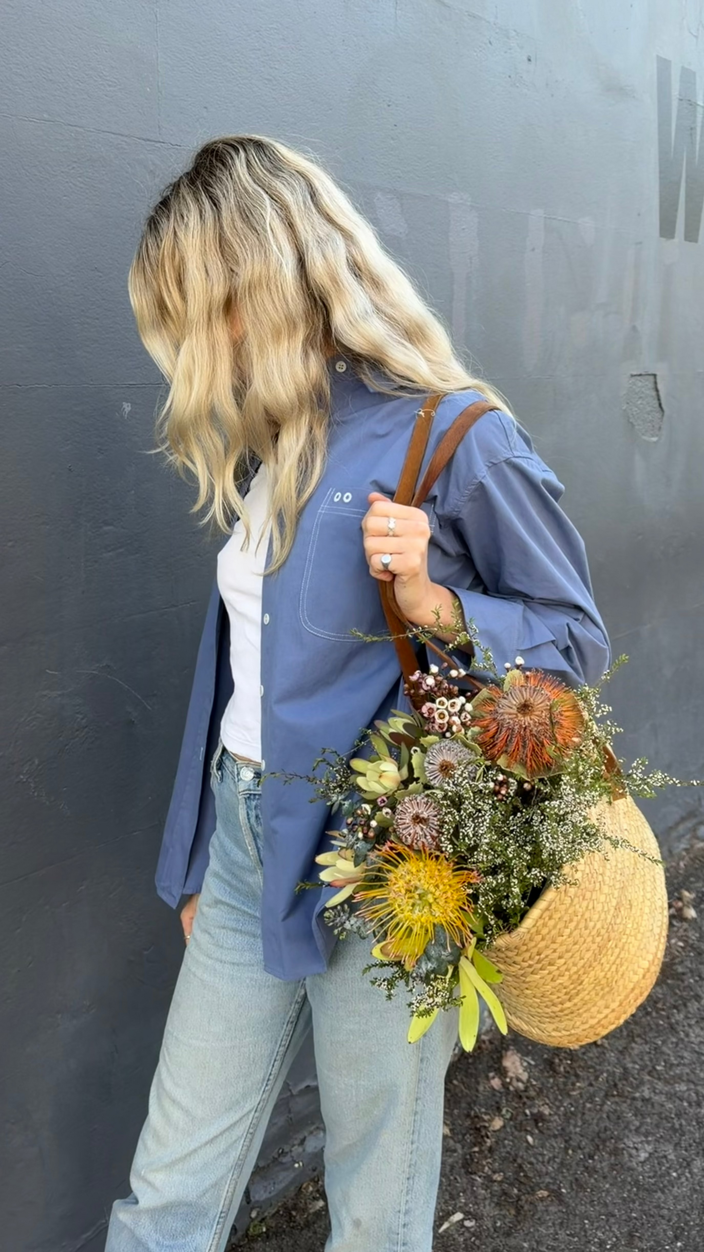 The OO Shirt — Cornflower